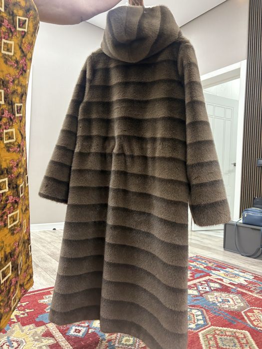 Шуба-плащь новая