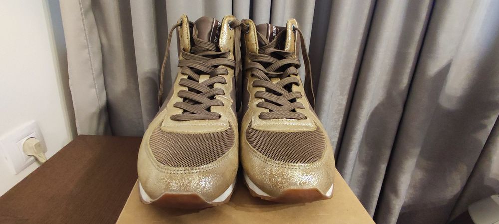 Дамски спортни обувки Pepe Jeans