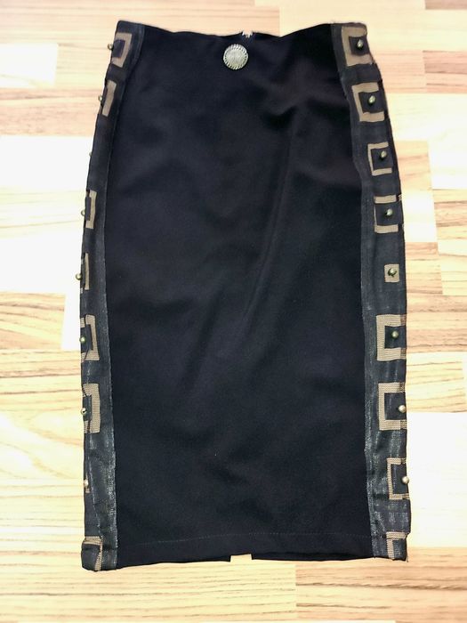 BBY, fusta office, conica, neagra