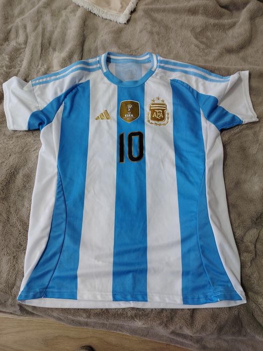 Футболни фланелки на Аржентина