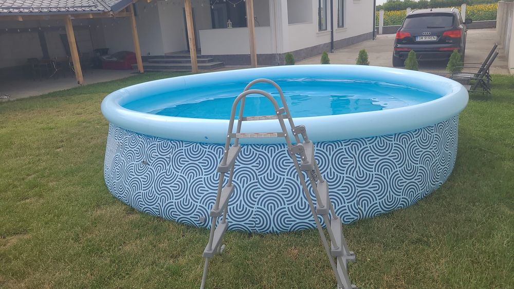 Piscina noua în cutie diametru de 5metri înălțime 1.1 metri cu scara și pompa de recirculare preț 850lei
