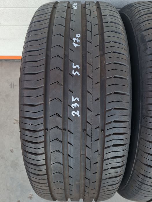 Летни гуми 2 броя CONTINENTAL PremiumContact5 235 55 R17 дот 0522