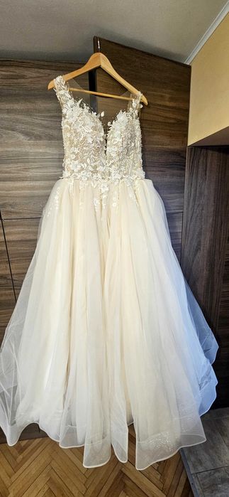 Rochie de mireasa nepurtata