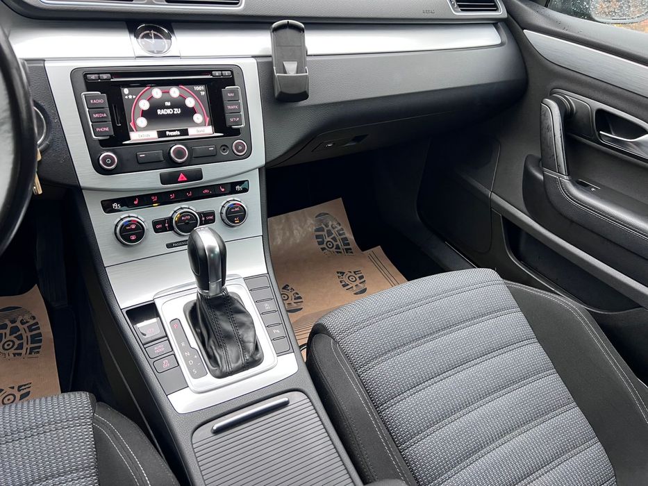 VW Passat CC 2.0 TDI Facelift 140 CP Automat