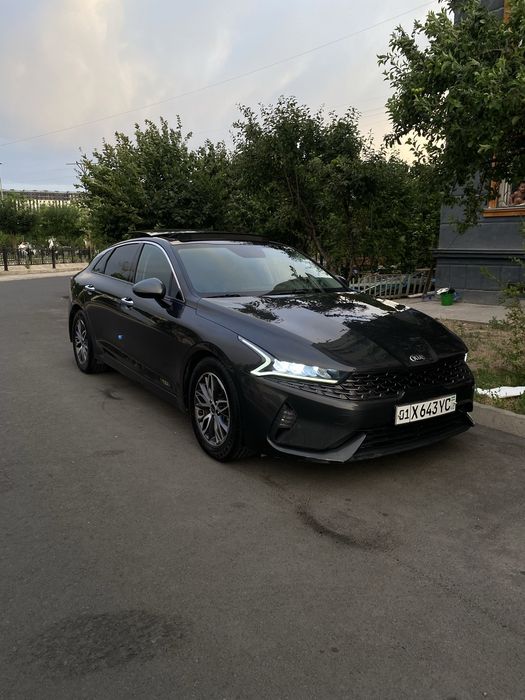 Sotiladi Kia K5 GDI