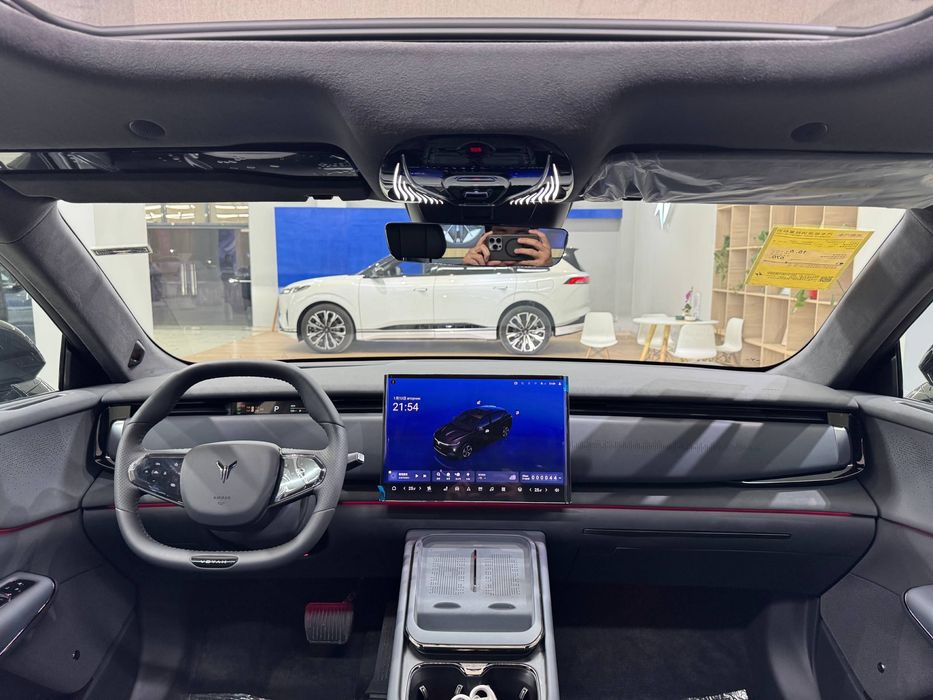 Voyah courage 570km EV 4WD Global position FULL 3 YIL KAFOLAT