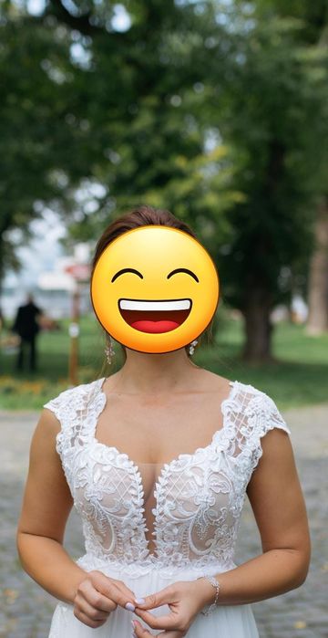 Vand rochie de mireasa