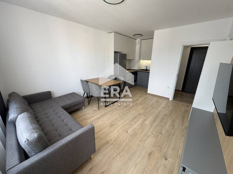 Продава се Двустаен апартамент в Варна, Младост 2 - 58 кв.м за 1627 €/кв.м - Снимка #3