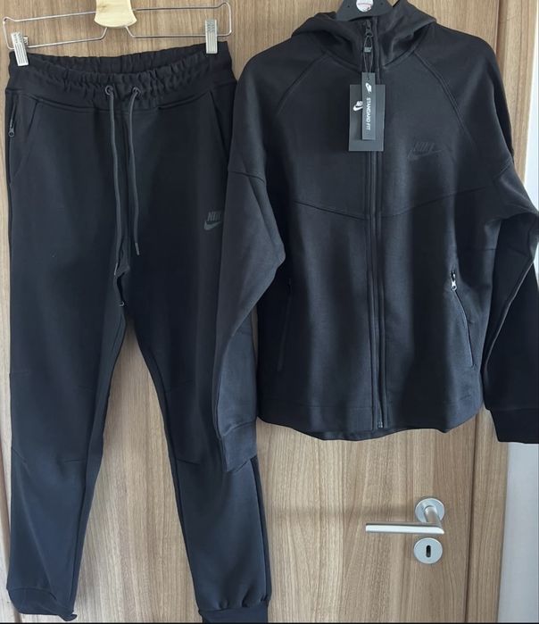 Дамски комплект nike