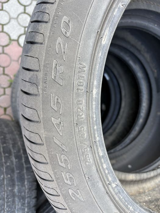 Anvelope 255 45 20 Vara Pirelli