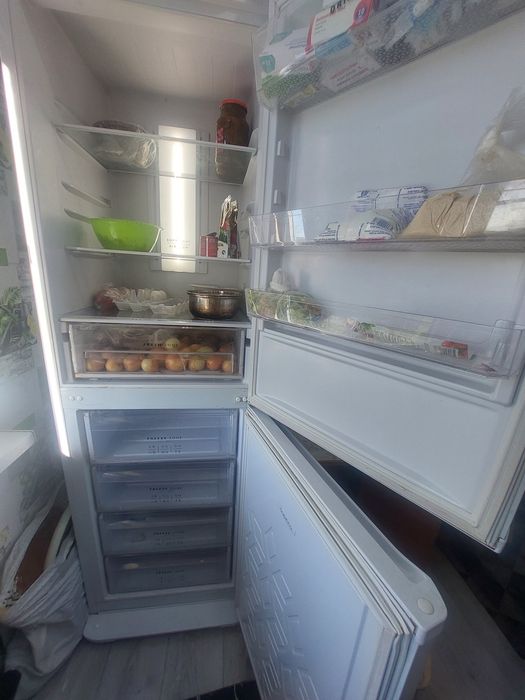 Срочно продам холодильник
