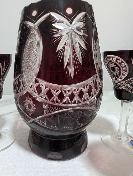 Serviciu cristal rubin BUZĂU PERLA LUX – carafă + cupă + 8 pahare –