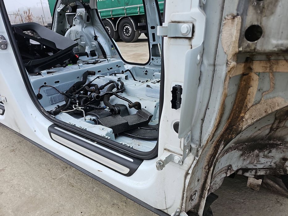 Set balamale usa dreapta fata AUDI Q3 (8UB) [Fabr 2011-2018] OEM