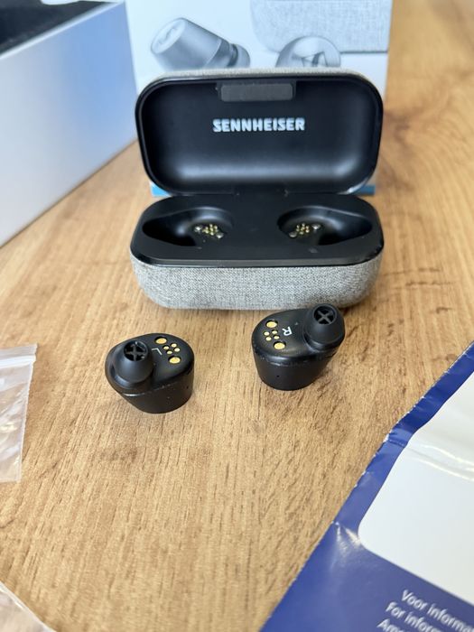 Слушалки sennheiser Momentum True Wireless