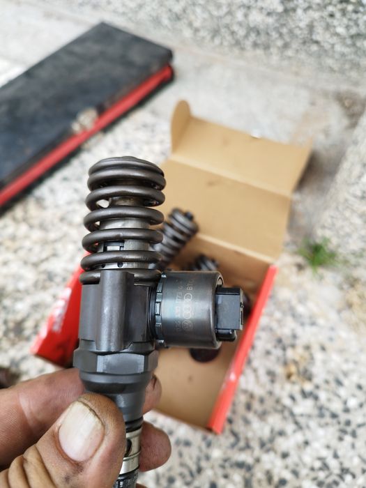 Продавам дюзи за Ауди и Фолксваген BKD 2.0TDI