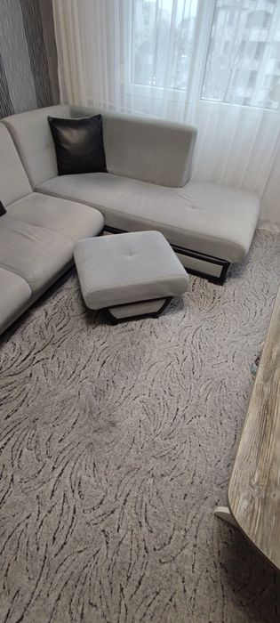 Ъглов разтегателен диван