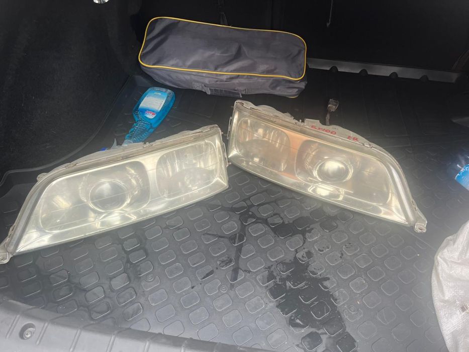 Продам фары оригинал