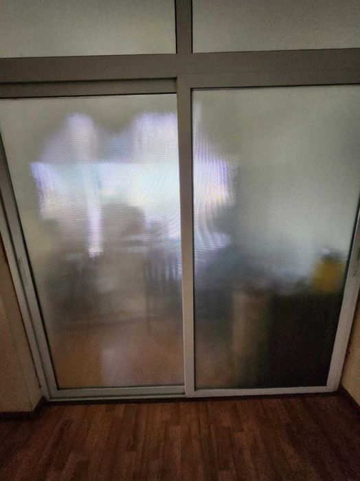 Продава се Двустаен апартамент в Пловдив, Изгрев - 64 кв.м за 578 €/кв.м - Снимка #3