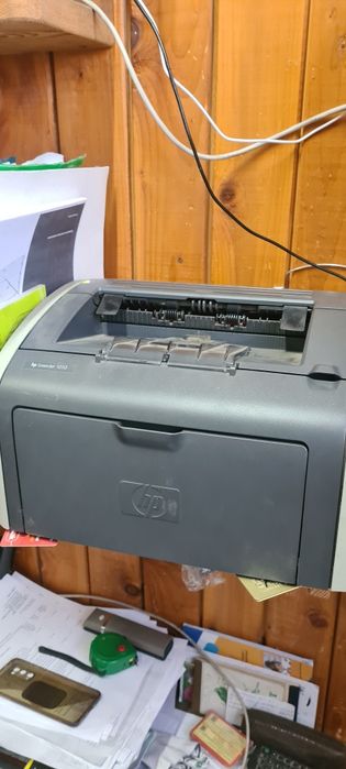 Продам принтер НР LaserJet 1010
