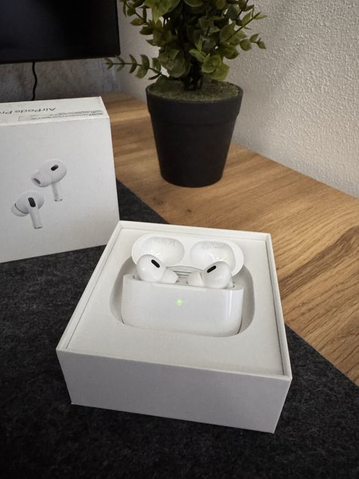 Apple AirPods Pro 2