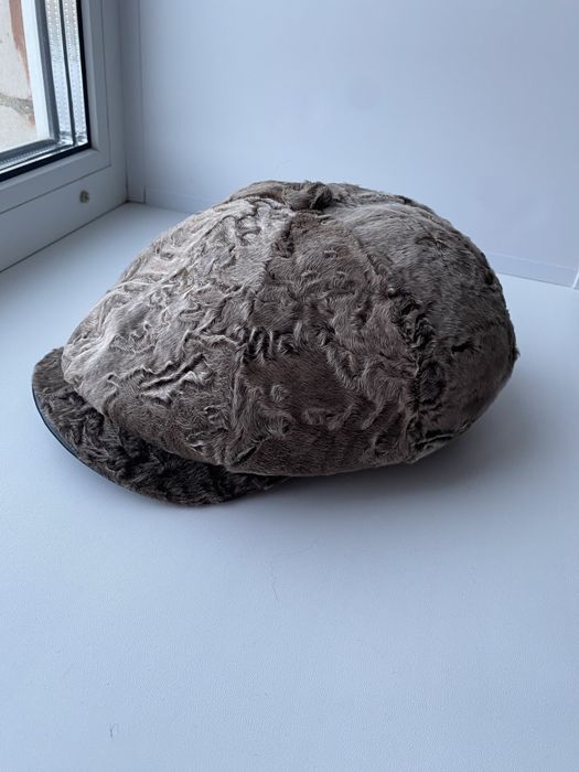 Кепка из каракульчи, жен.  из Бухары