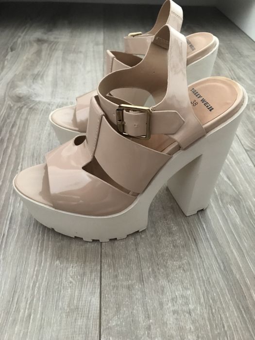 Sandale cu platforma Tally Weijl nr.38