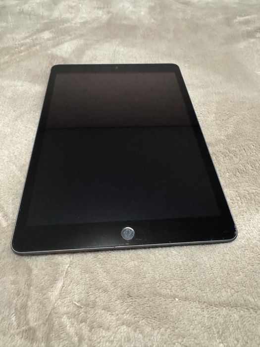 Продам планшет Ipad