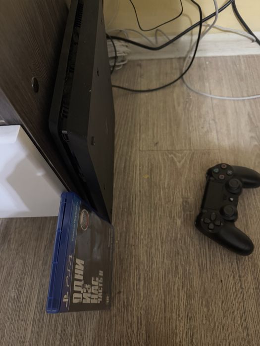 Продам ПРОШИТЫЙ Playstation 4 slim