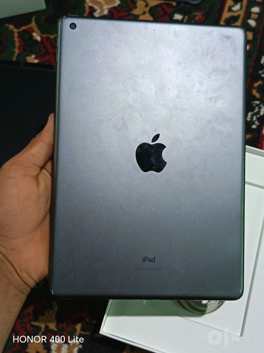 Ipad 9 64gb,yomkost 86%, kar dok full komplekt, 2yil garantiya beraman