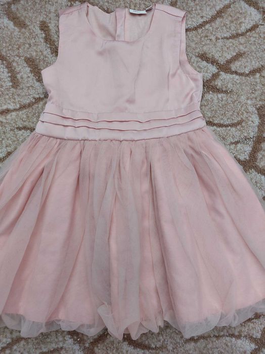 Летни дрехи - Детски гащеризон НМ и рокля 110 рр