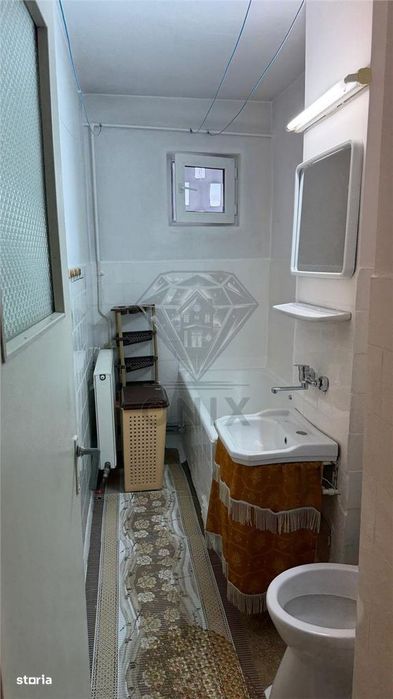 Apartament 2 camere de vanzare, cartier Vest Ploiesti - ONX109