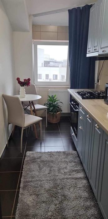 Inchiriez apartament 2 camere