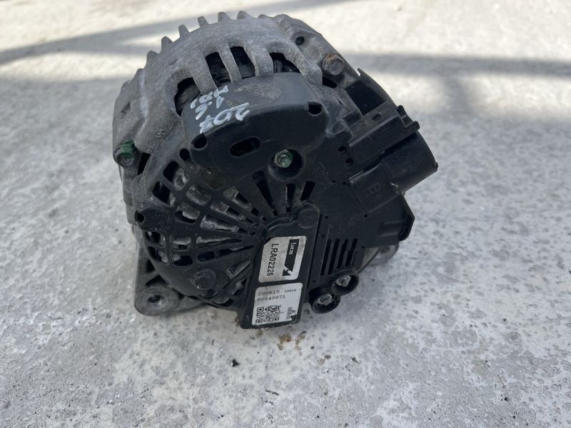 Алтернатор Peugeot 207 1.6HDI Citroen Fiat