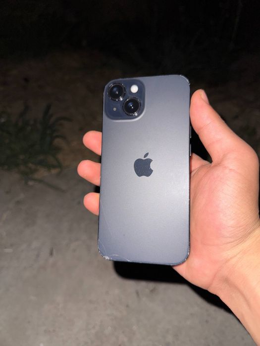 Iphone 15 black