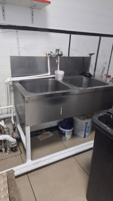 Продам оборудование кухонное