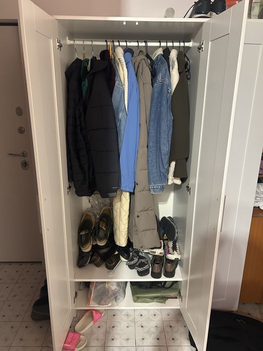 Dulap mobila dormitor ikea brimnes