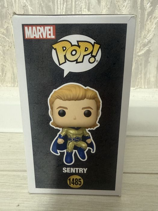 Фигурка Sentry.