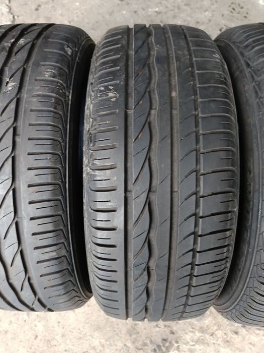 Летни гуми -17цола -215/55-1бр.-75лв."BRIDGESTONE"