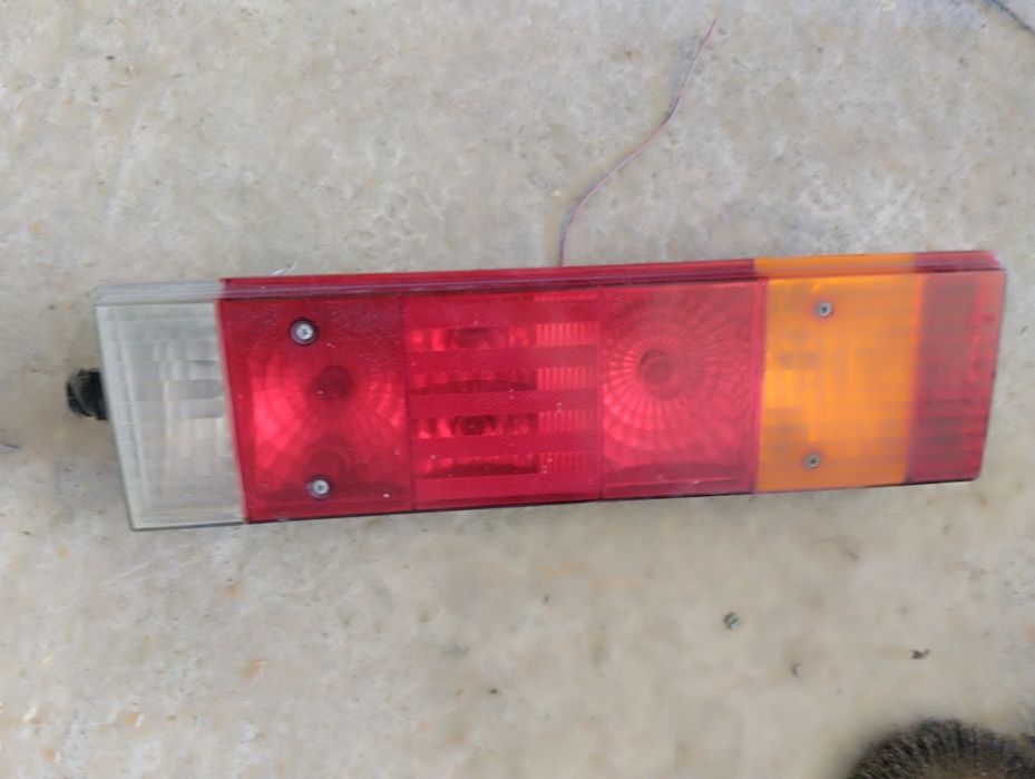 Shakman orqa chirogʻi