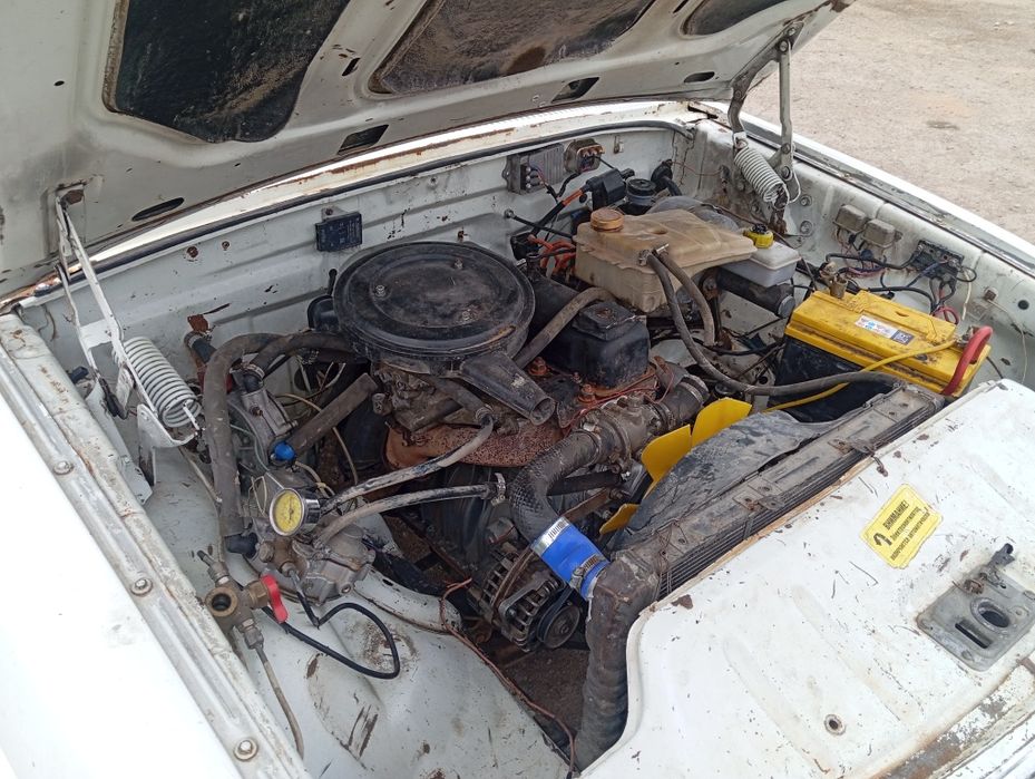 Волга 31 10 Бор йуриб Турган    машина