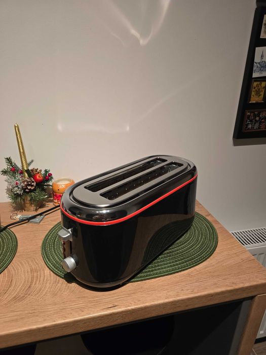 Prajitor de paine Star-Light TEB-4130BR, 1300W,  4 felii, 7 trepte