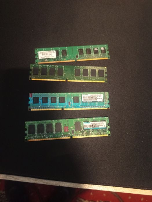 Rami DDR2 și DDR3