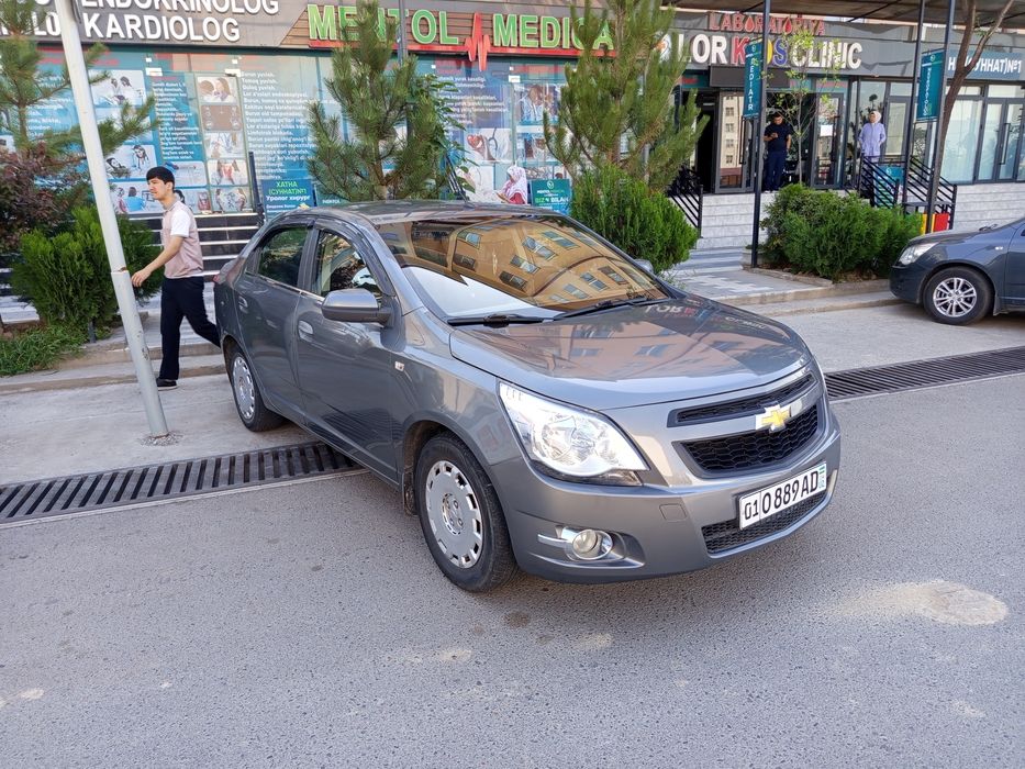 Продается автомобиль кобальт