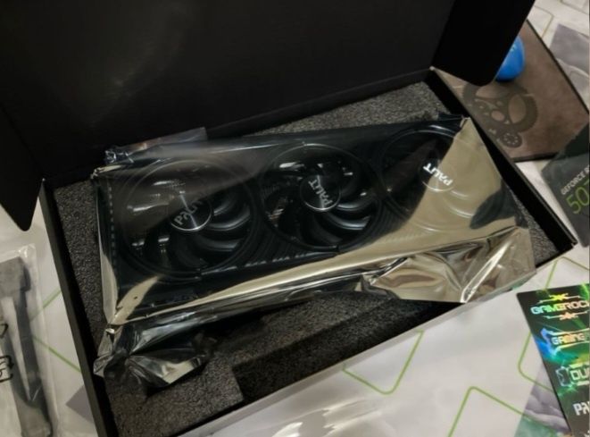 Видео карта RTX видеокарта