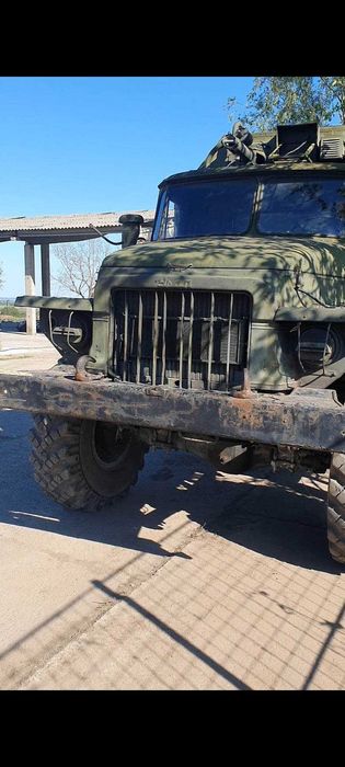 URAL 375 6x6 6300 benzina , 5700 KM Epoca ZIL