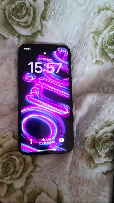 Vand iihone 12 in stare perfecta