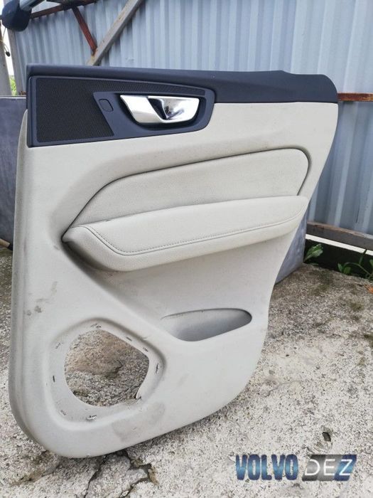 Fata de usa spate dreapta Volvo XC90 3531502