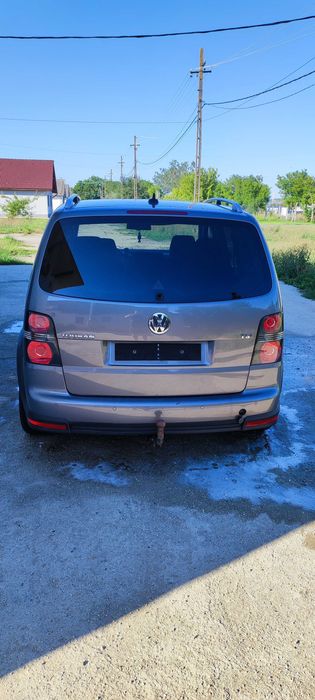 Dezmembrez volkswagen vw Touran CROSS 1T2 1.4 BMY cutie DSG LRC LD7S