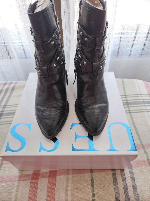 Guess боти

Model: UB10FL8VA2ELE10