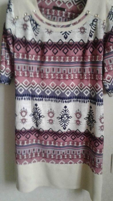 Продам платье б /у